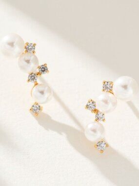 New! Anthropologie Pearl Crystal Crawler Earrings (2019) NWT